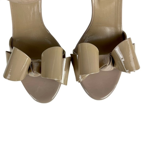 VALENTINO GARAVANI NUDE PLATFORM PATENT LEATHER ANKLE STRAP BOW TOP HEELS - Picture 9 of 15